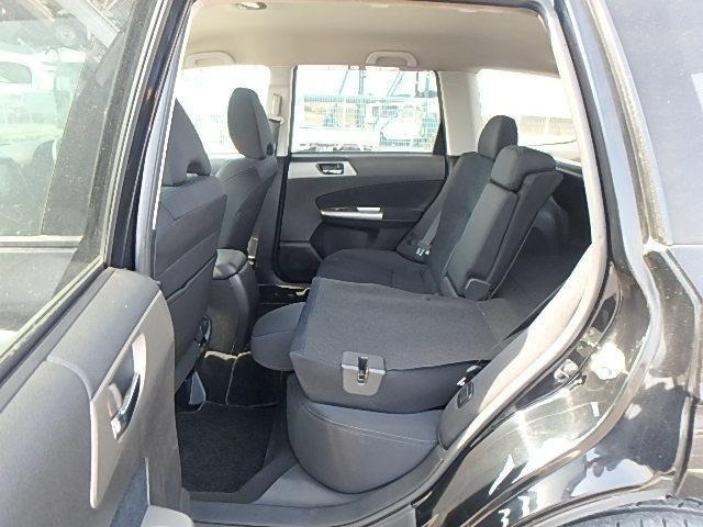 2010 Subaru Forester Rear Seats