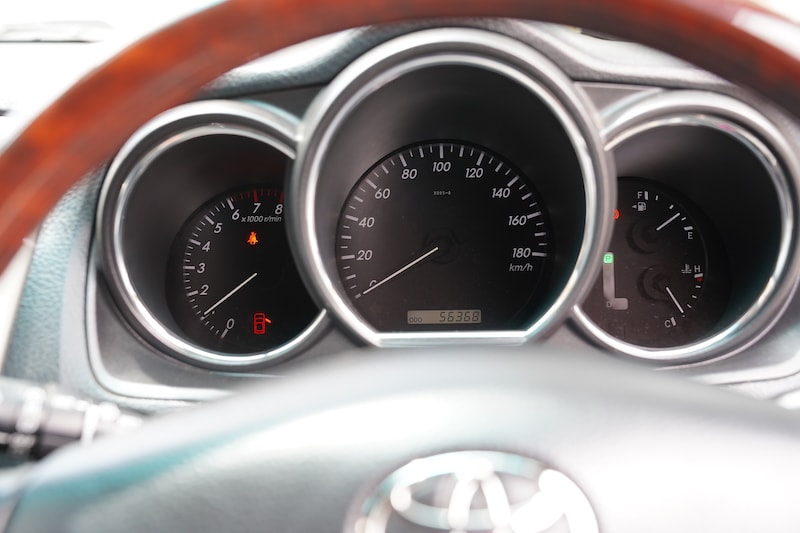 2010 Toyota Harrier Speedometer