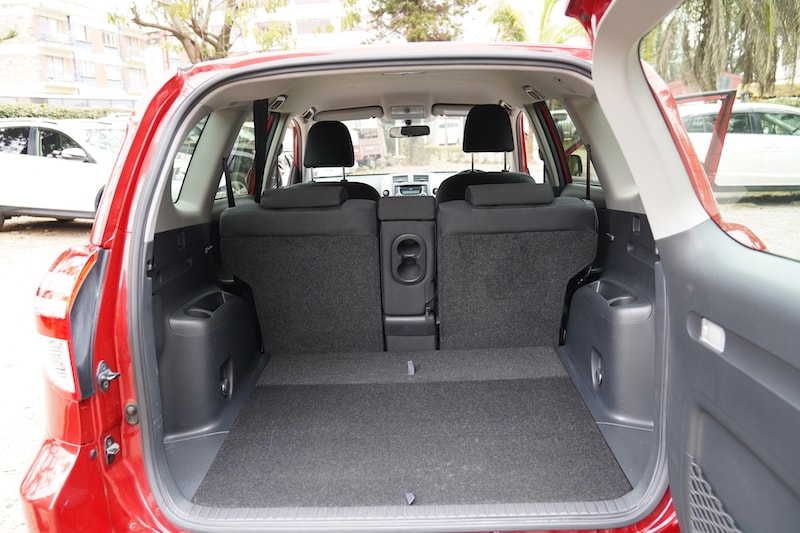 2011 Toyota RAV4 Boot