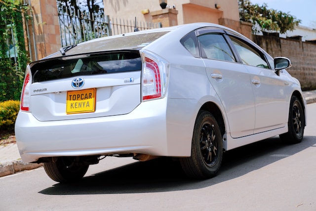 2013 Toyota Prius Ground Clearance