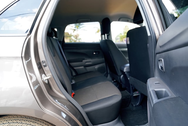 2013 Mitsubishi RVR rear seats