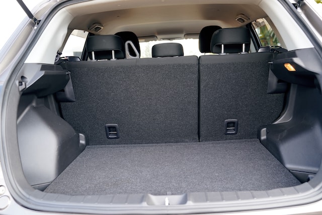 Mitsubishi RVR Boot Space