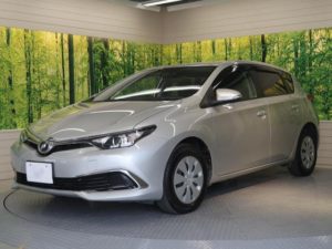 Toyota Auris Import from Japan