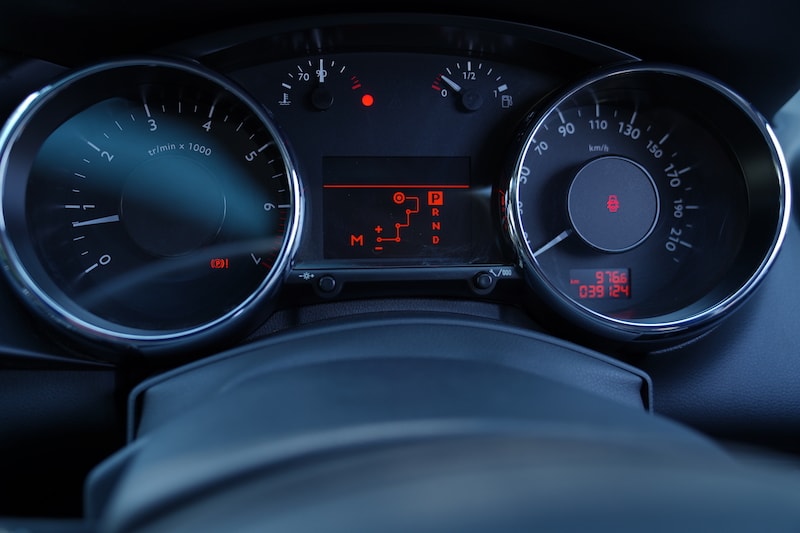 2013 Peugeot Speedometer