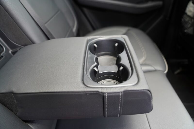 M-Class Armrest cupholders