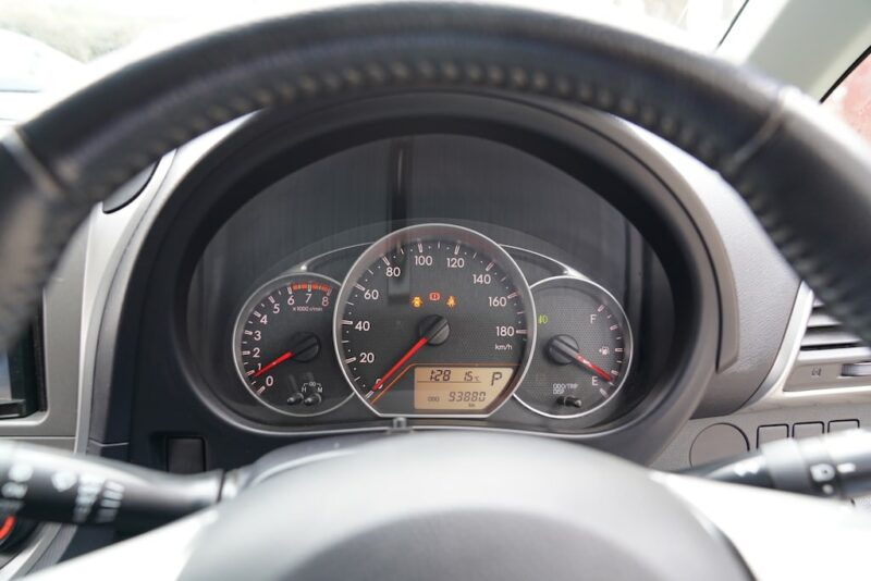 Subaru Trezia Speedometer