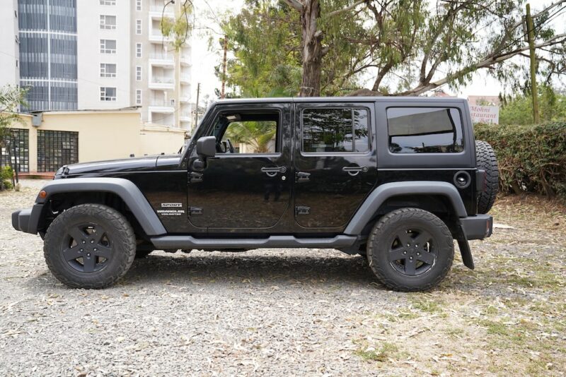 Jeep Wrangler Sport Exterior