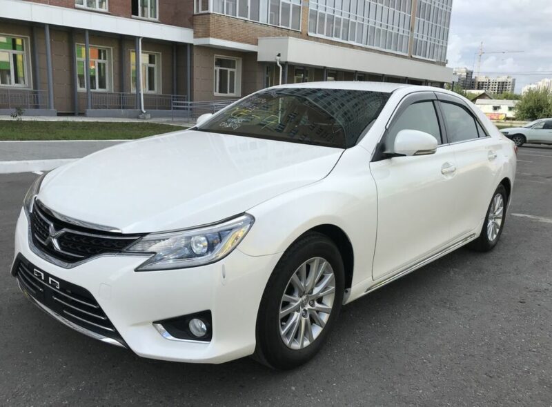 2015 Toyota Mark X Review