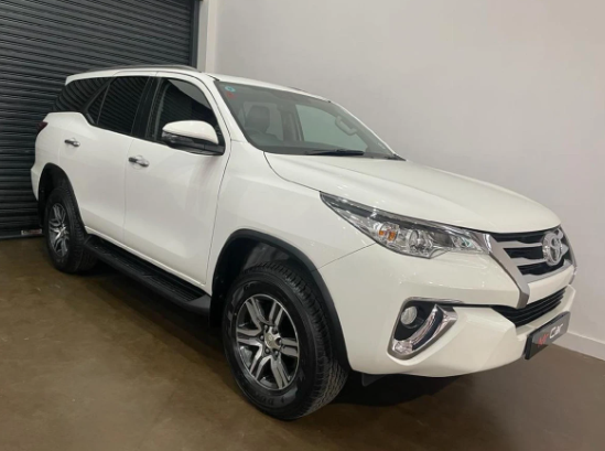 2019 Toyota Fortuner Review