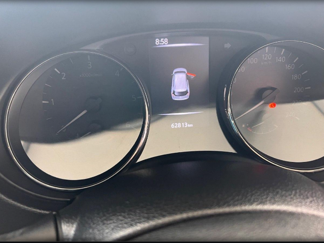 2019 Nissan X-Trail cluster meter