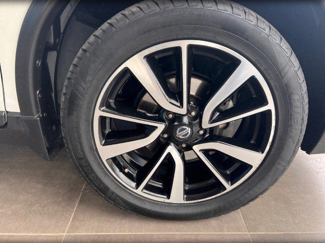 2019 Nissan X-Trail wheel