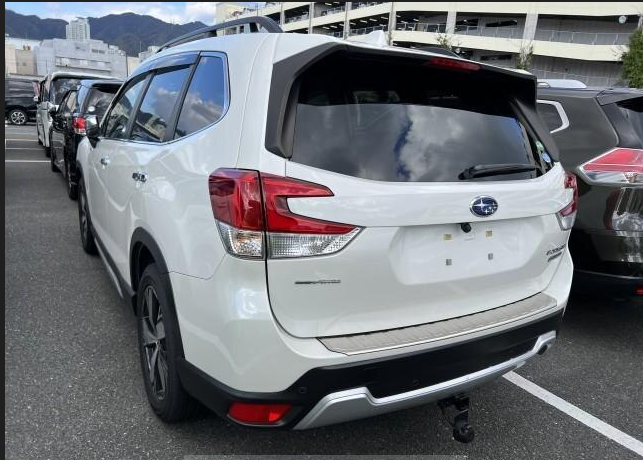 2019 Subaru Forester rear and side view