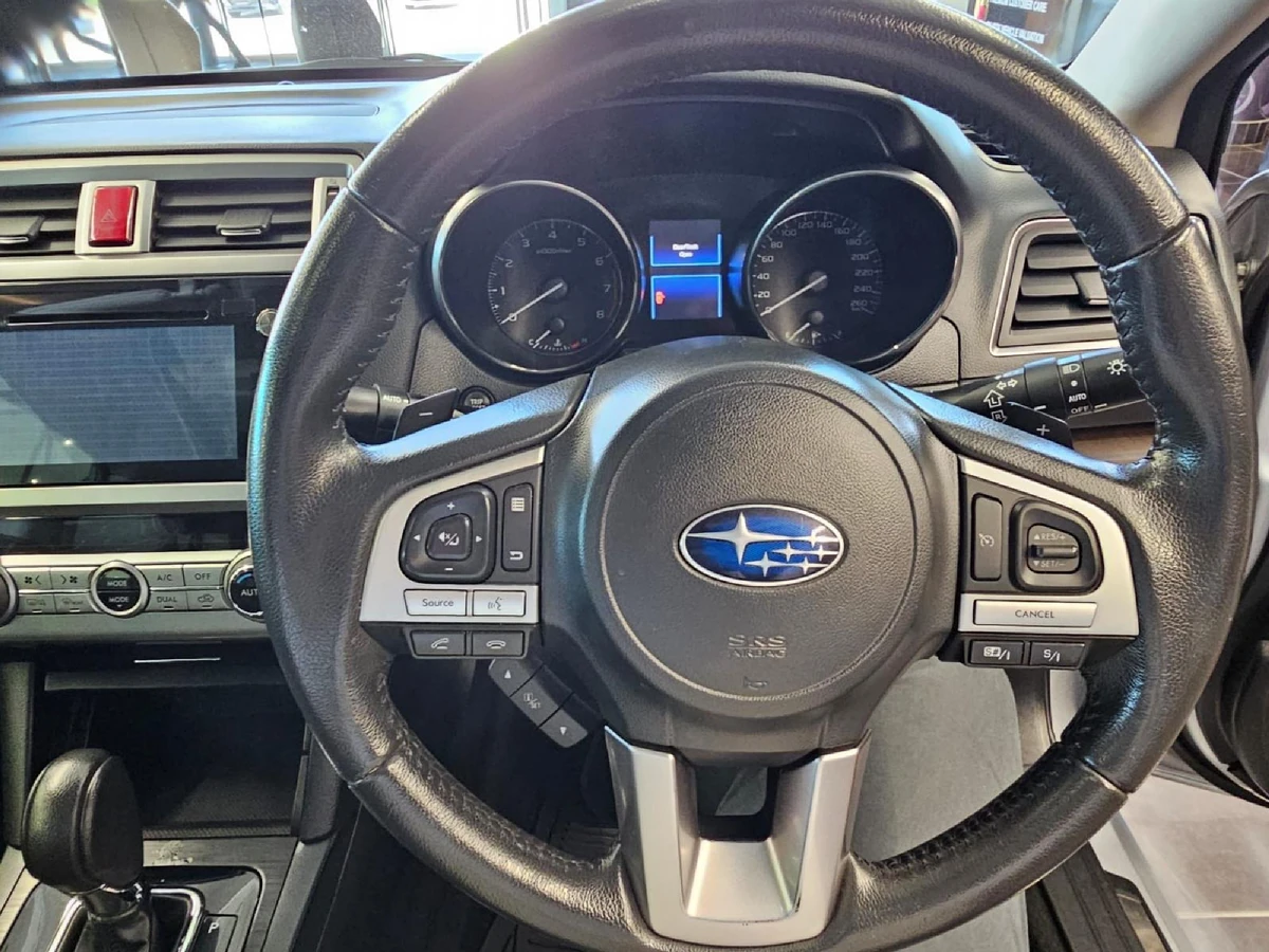 2017 Subaru Legacy steering wheel 