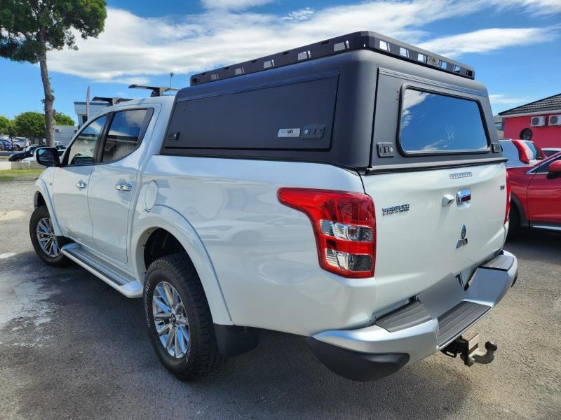 2019 Mitsubishi L200 rear and side view 