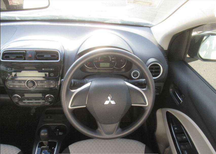 2018 Mitsubishi Mirage steering wheel 