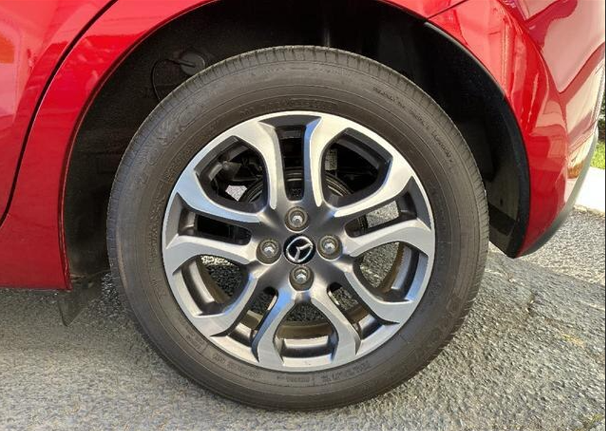 2018 Mazda Demio wheel 