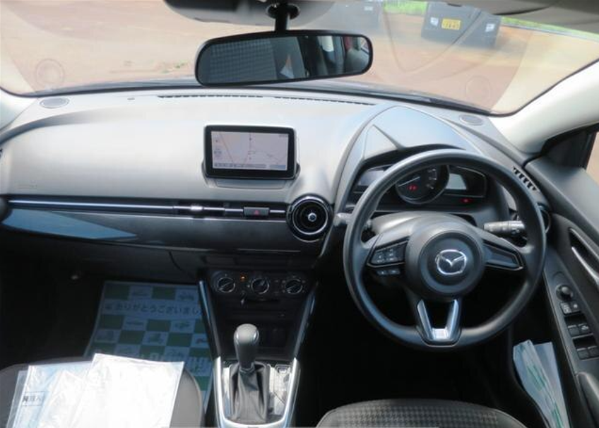2019 Mazda Demio steering wheel & gear shift 