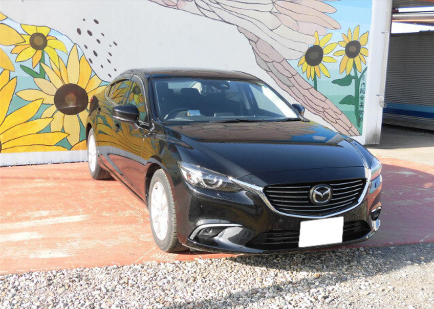 2017 Mazda Atenza front and side view 