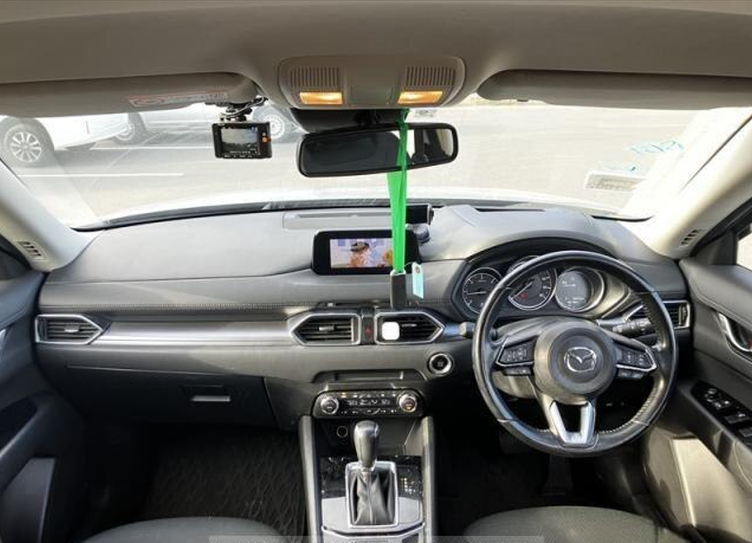 2017 Mazda CX-5 steering wheel & gear shift 