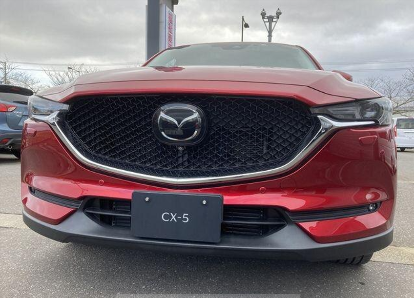 2018 Mazda CX-5 front view 