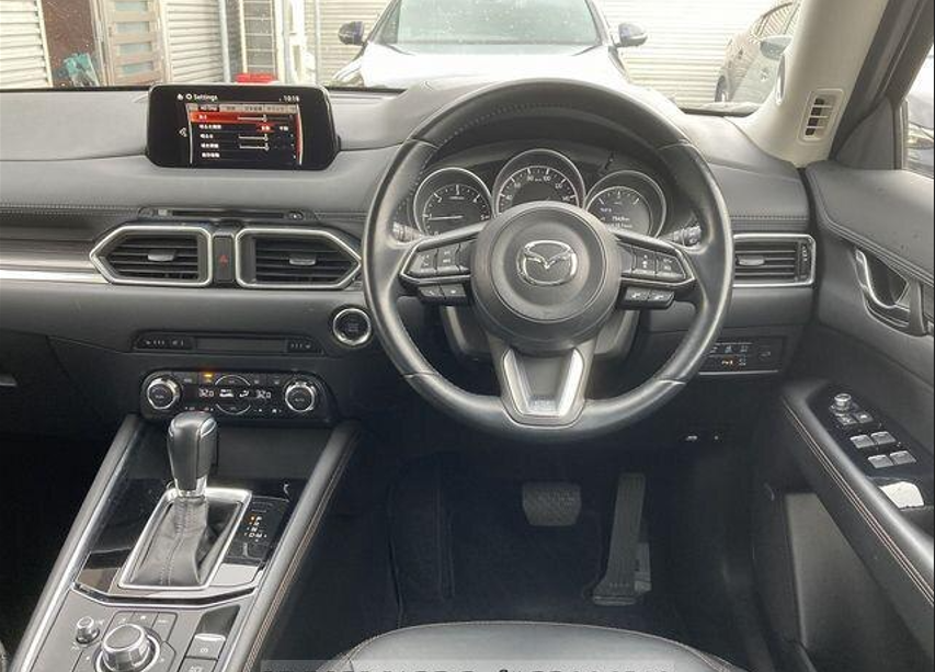 2018 Mazda CX-5 steering wheel & gear shift 