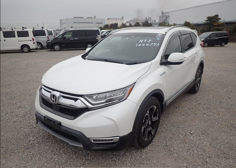 2018 Honda CR-V front and side view 