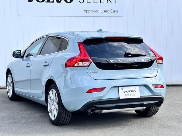 2018 Volvo V40