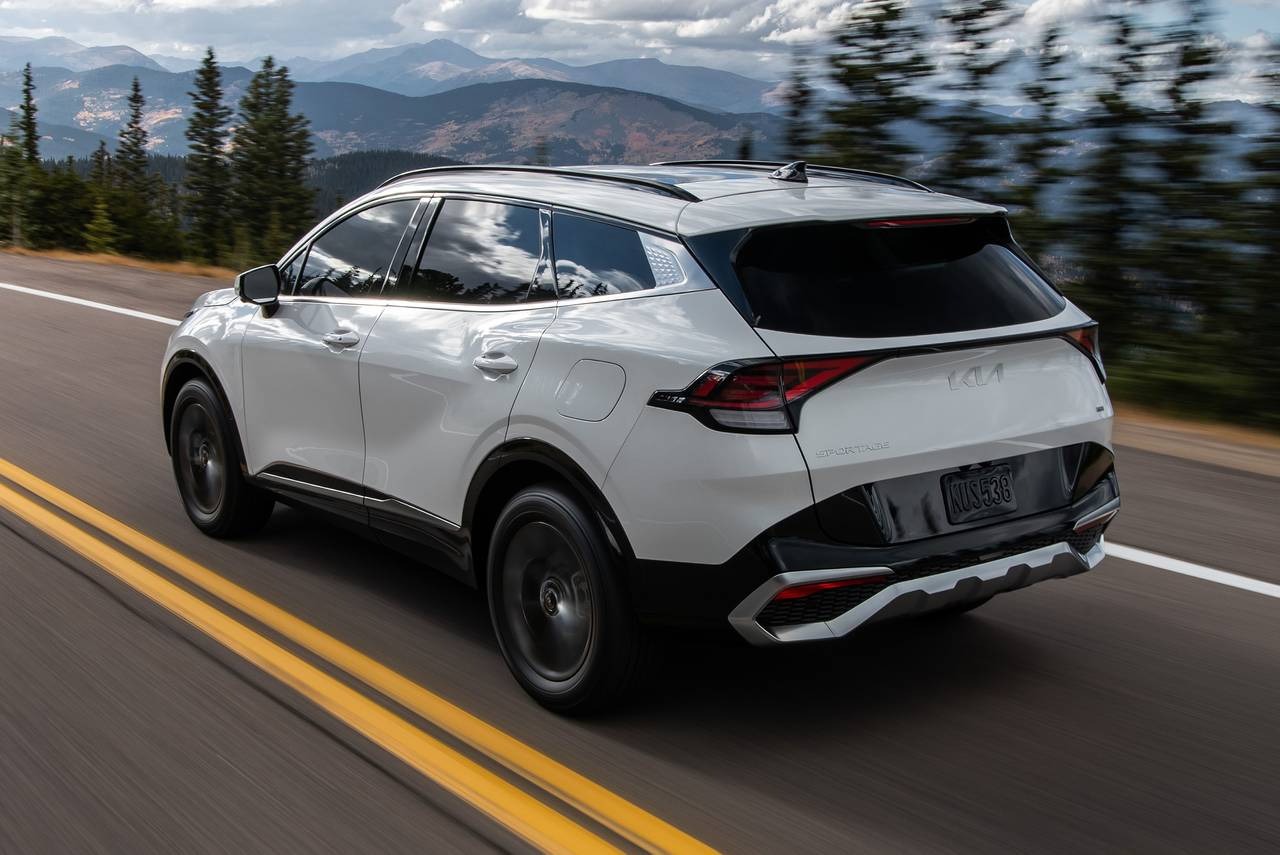 Side profile of the Kia Sportage