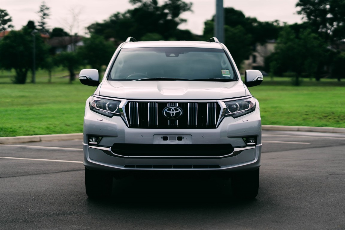 2018 Toyota Land Cruiser Prado front end. 