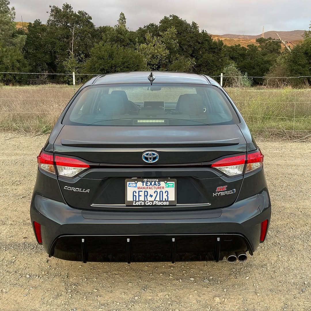 2024 TOYOTA COROLLA SEDAN 
