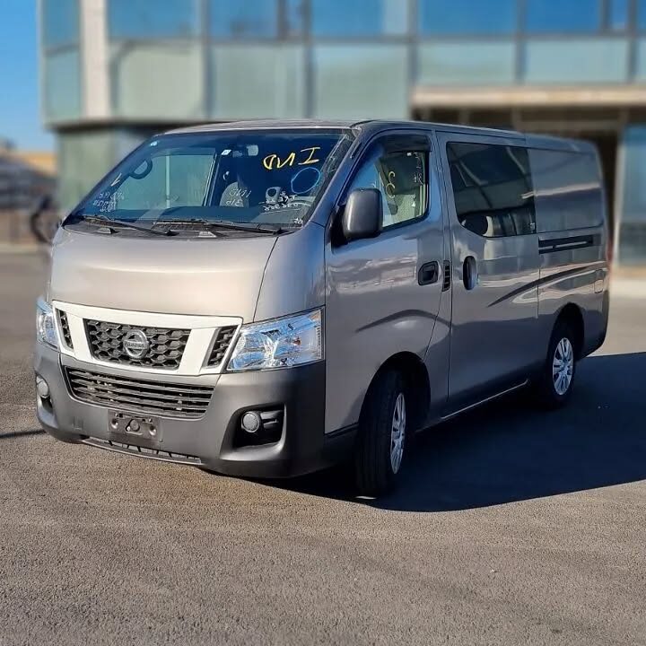 Nissan NV350
