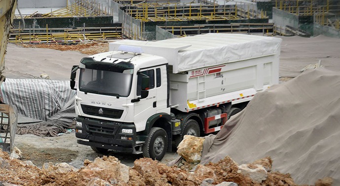 Howo-TX 8x4 Tipper