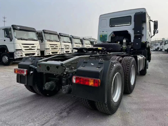 Howo-TX 6x4 Prime Mover