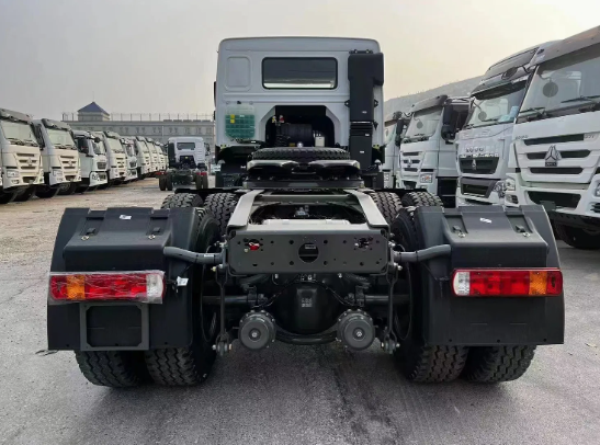 Howo-TX 6x4 Prime Mover