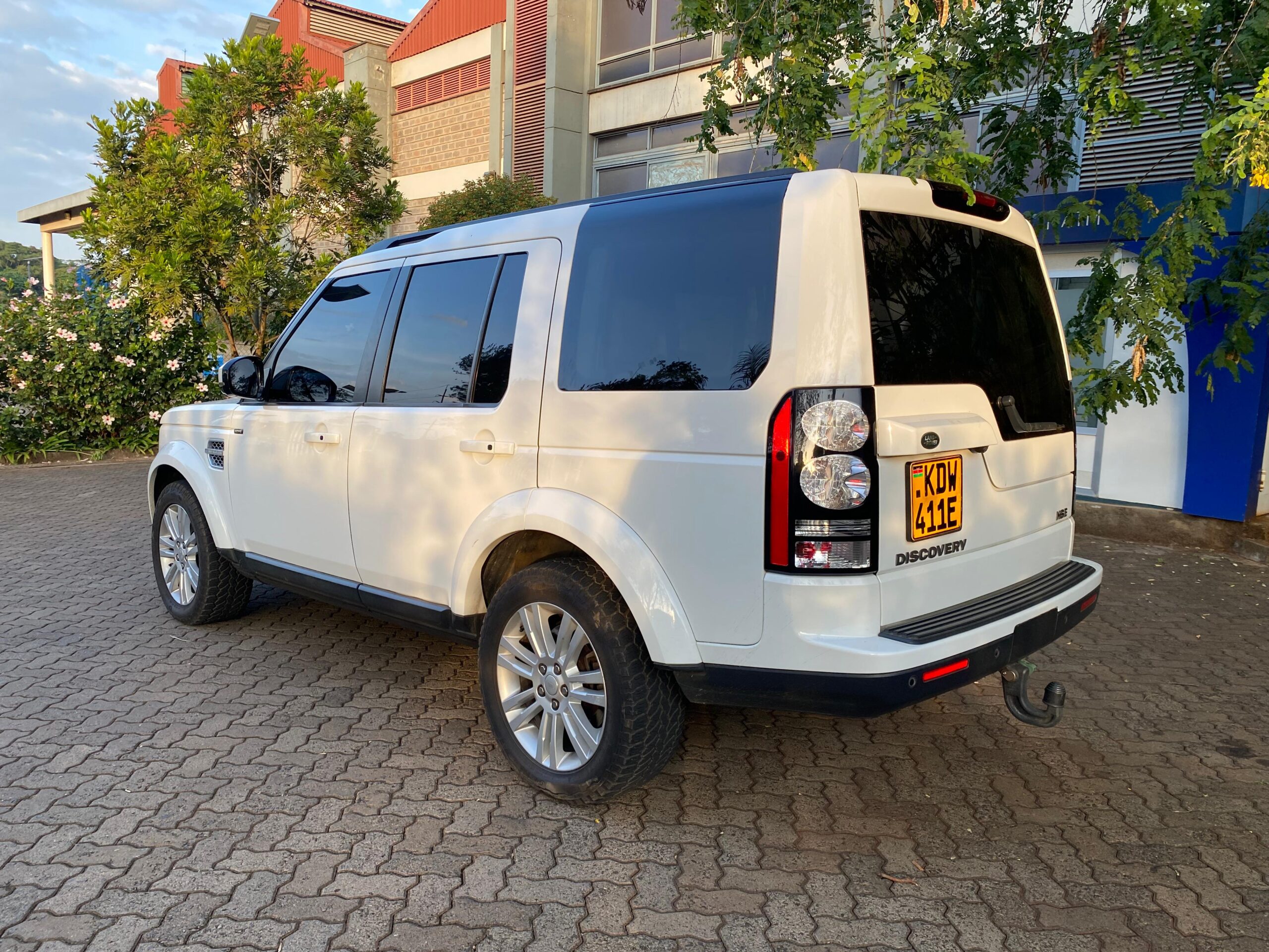 Land Rover Discovery 4