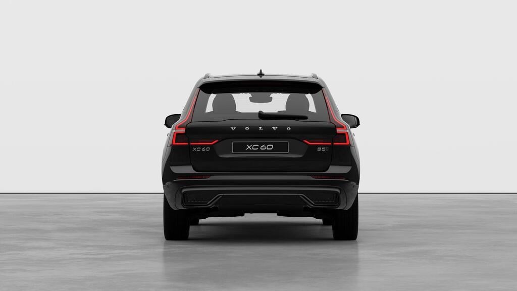 Rear of the Volvo XC60 in Kenya