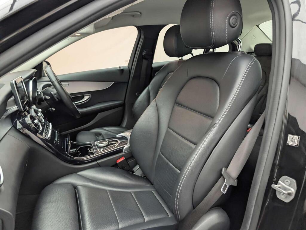 Mercedes-Benz C200